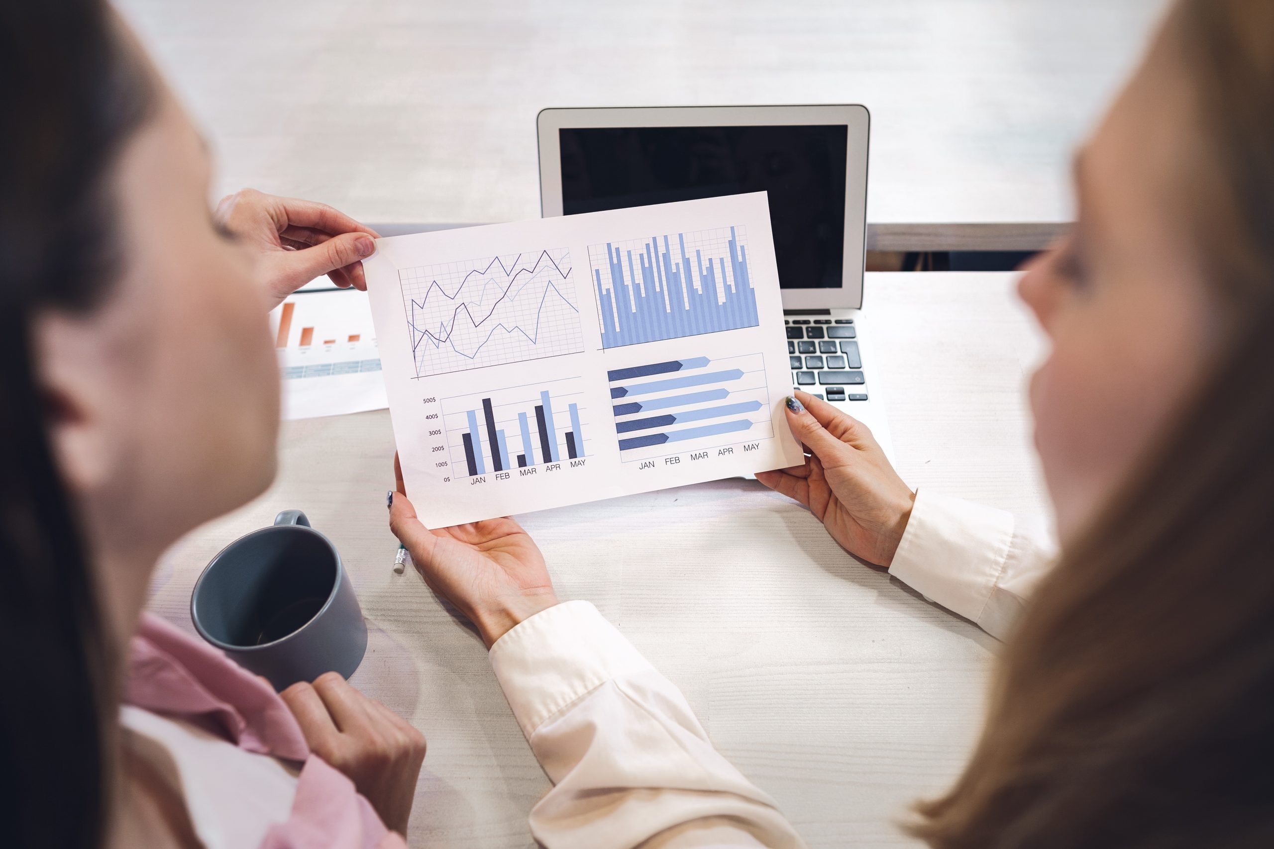 7 Estrategias Poderosas para Implementar una Sostenibilidad Empresarial que Inspira, Lidera y Aumenta la Rentabilidad